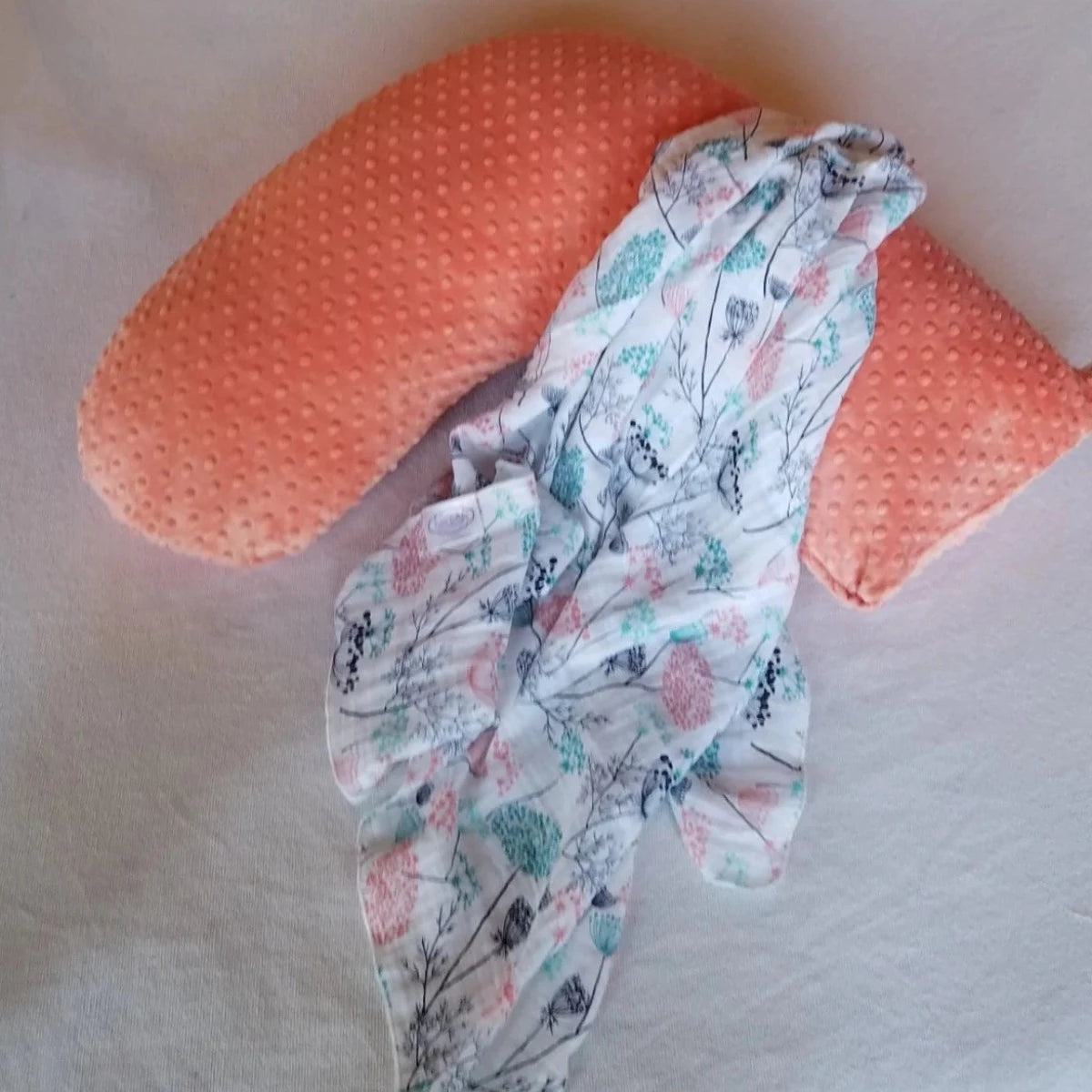 Papaya Dot Nursing Pillow