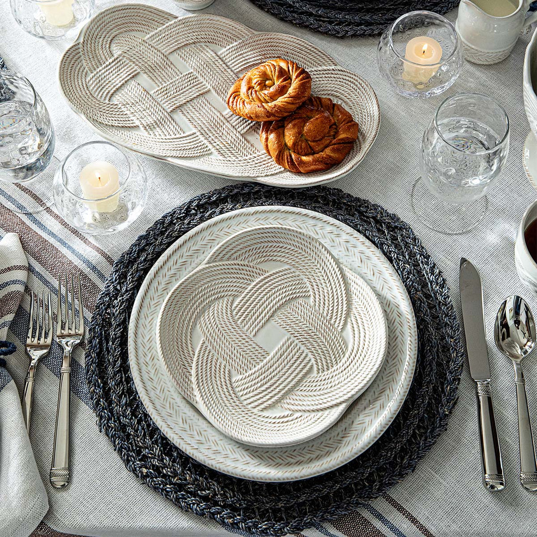Le Panier Dinner Plate - Whitewash