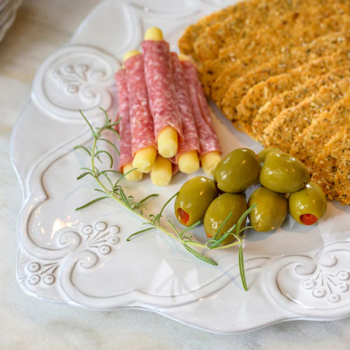 Bella Bianca Scalloped Charger/Platter