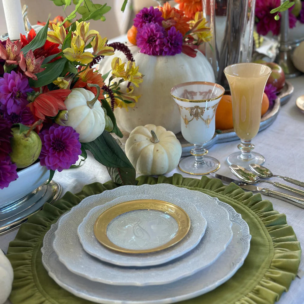 Rialto Borghese with Gold Water/Wine Glass - White