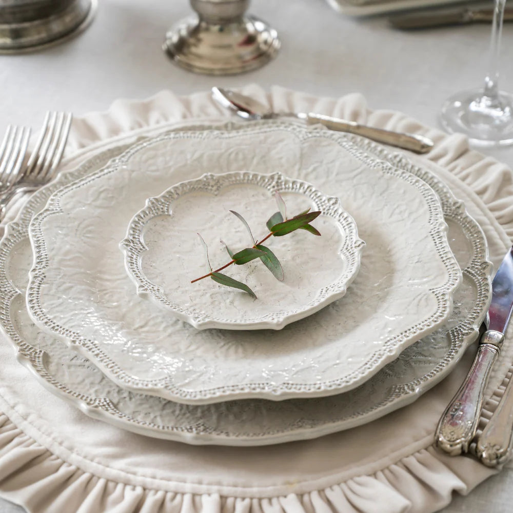 Merletto Antique Canape Plate