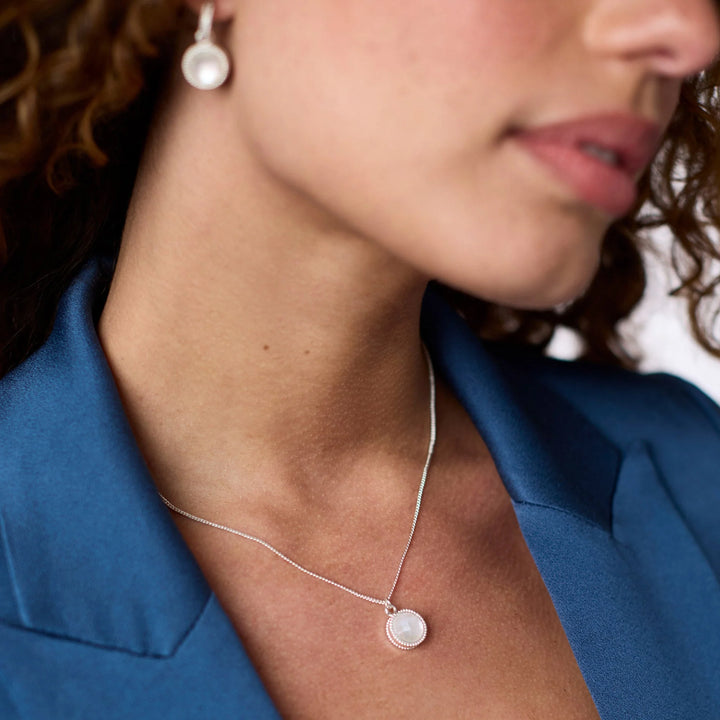 Fleur-De-Lis Solitaire Necklace