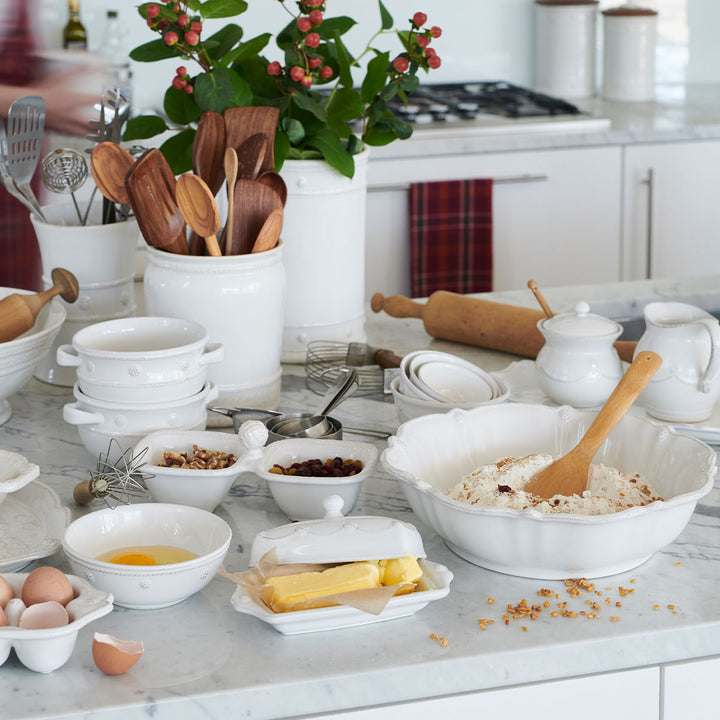 Berry & Thread Handled Soup Bowl - Whitewash