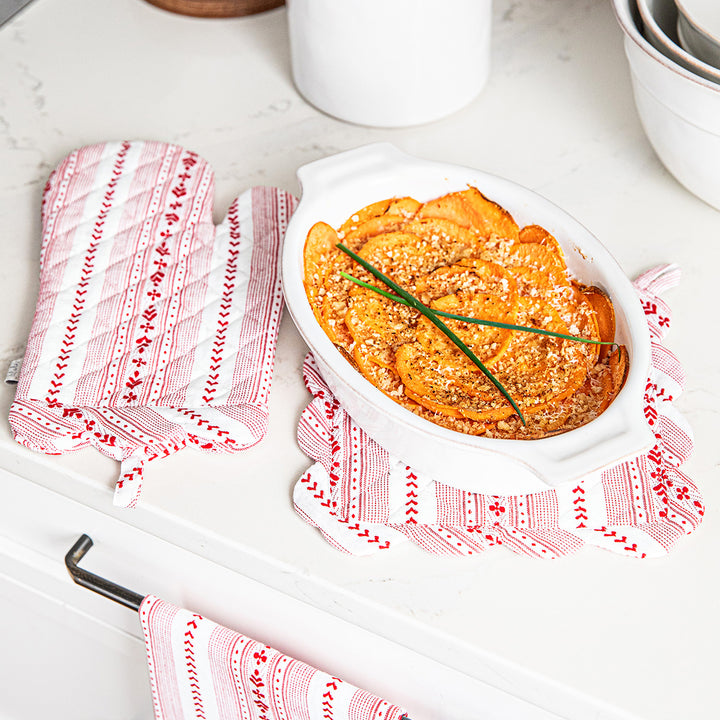 Villa Stripe Oven Mitt and Pot Holder Set/2 - Red