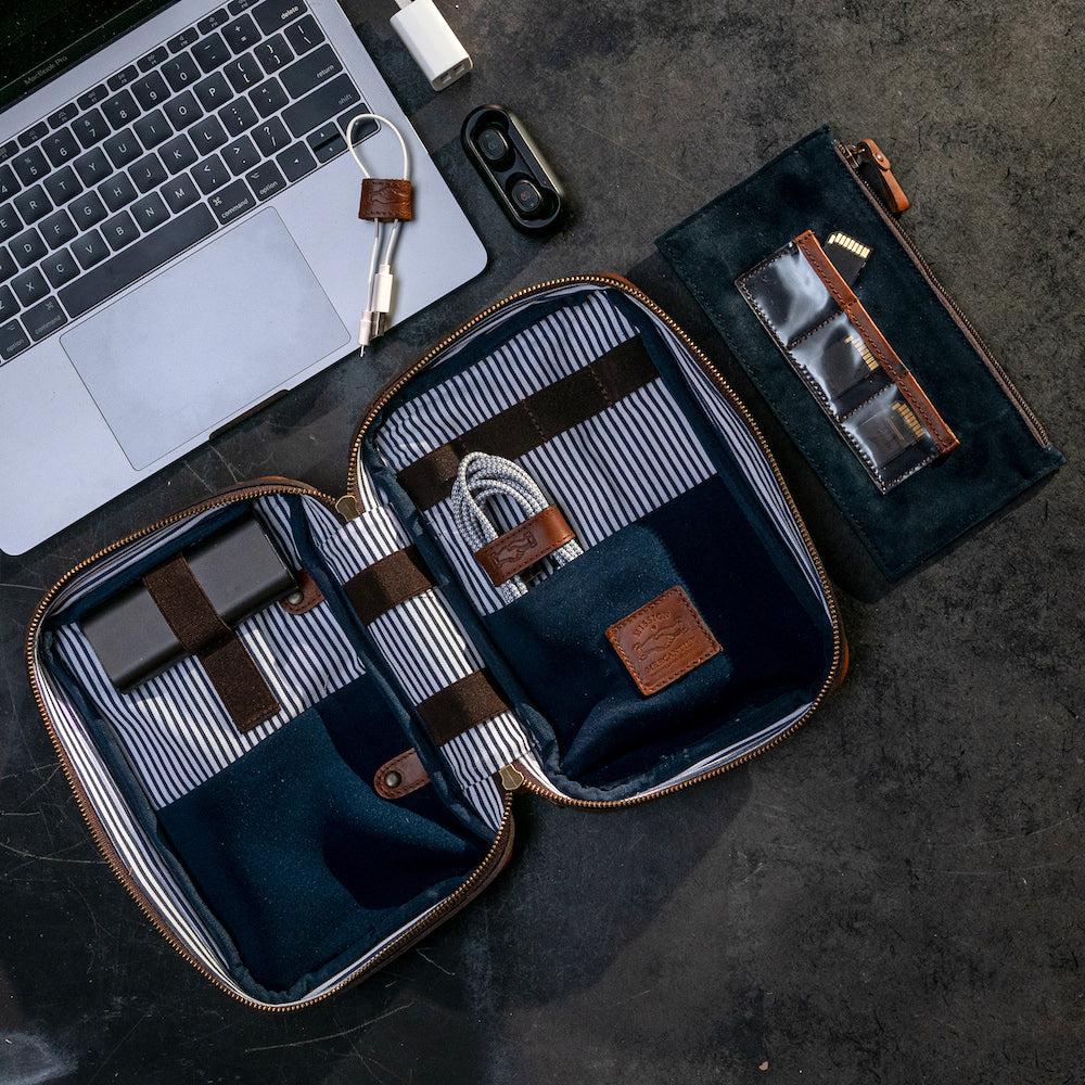 Heritage Leather "Doc" Electronics Organizer/Toiletry Kit