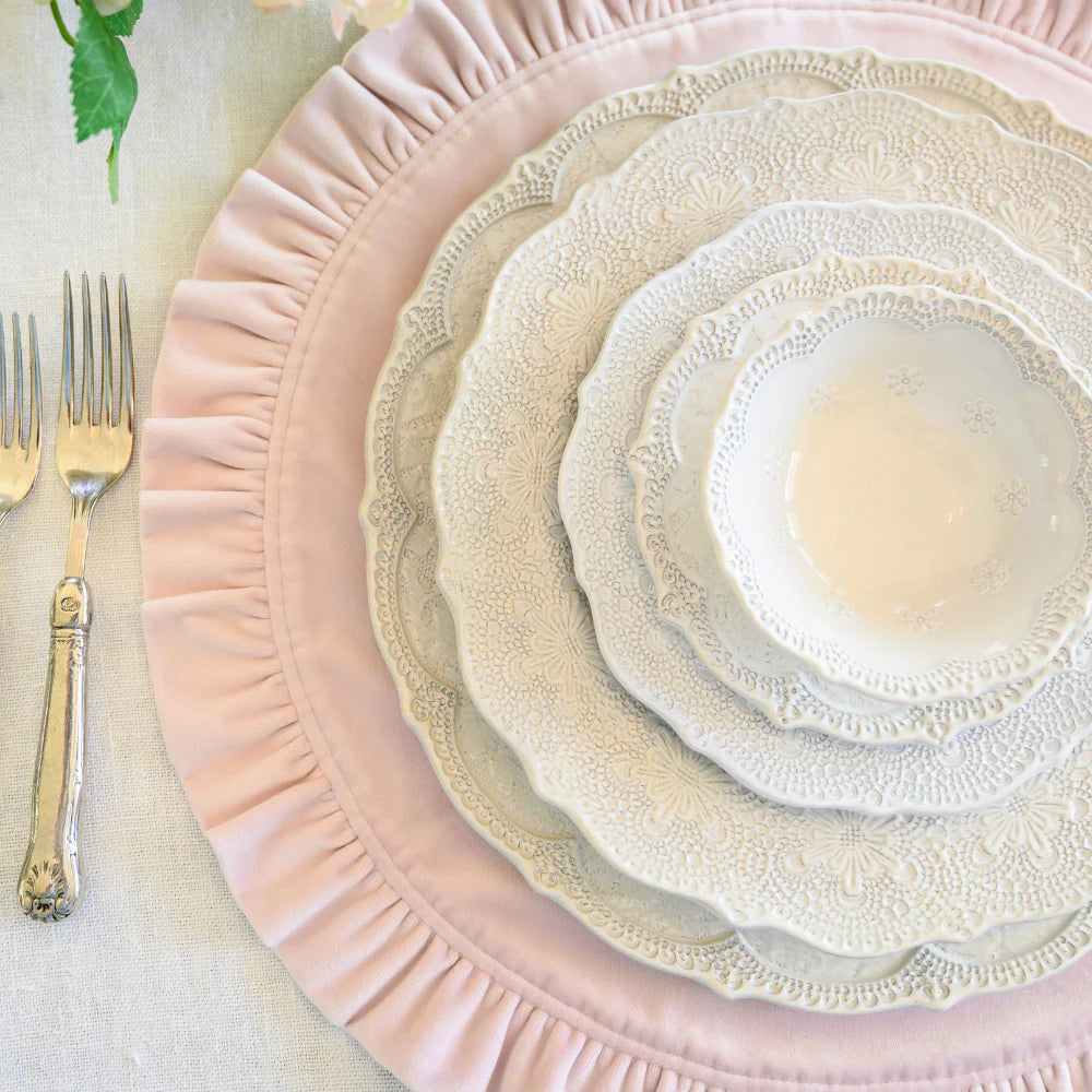 Merletto Antique Lace Scalloped Charger