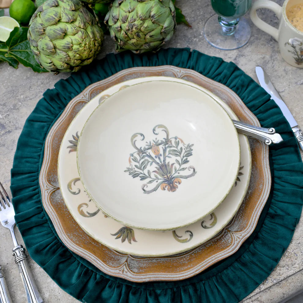 Florentino Wooden Scalloped Charger