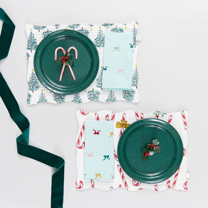 Quilted Placemat Set of 2 - Candy Cane Lane / Festive Forest
