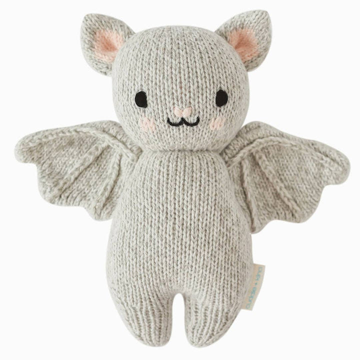 Flat image of the front of Cuddle+Kind&