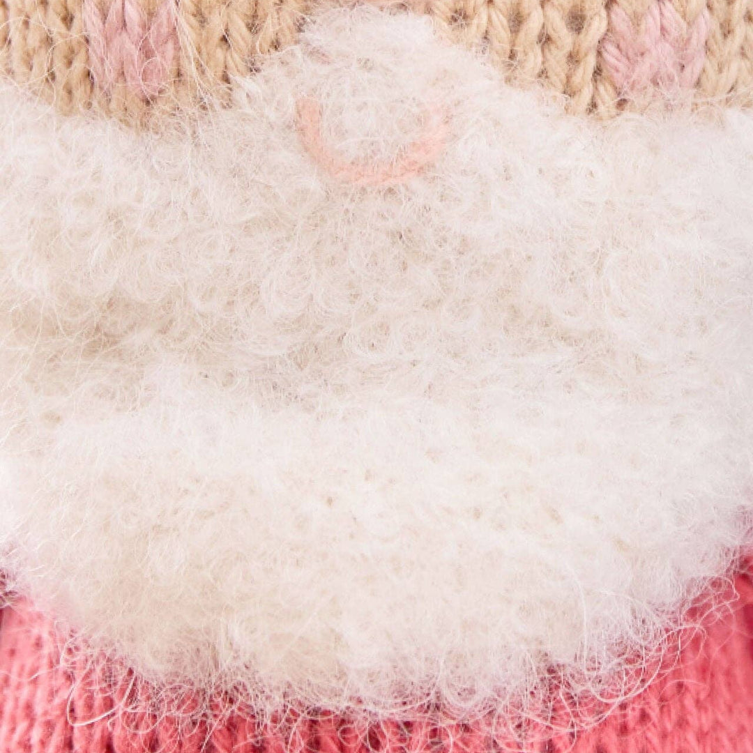 Close up image of Cuddle+Kind&
