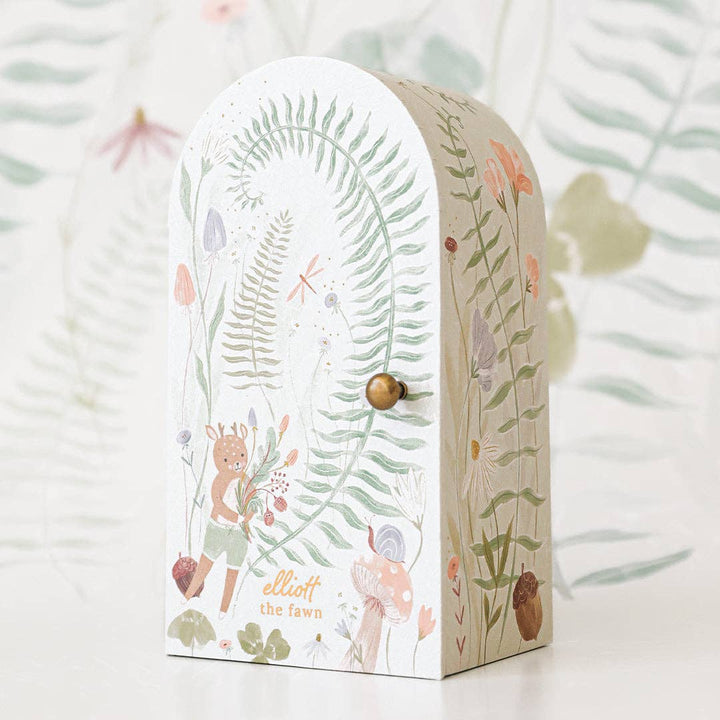 Close up image of the keepsake box that Cuddle+Kind&