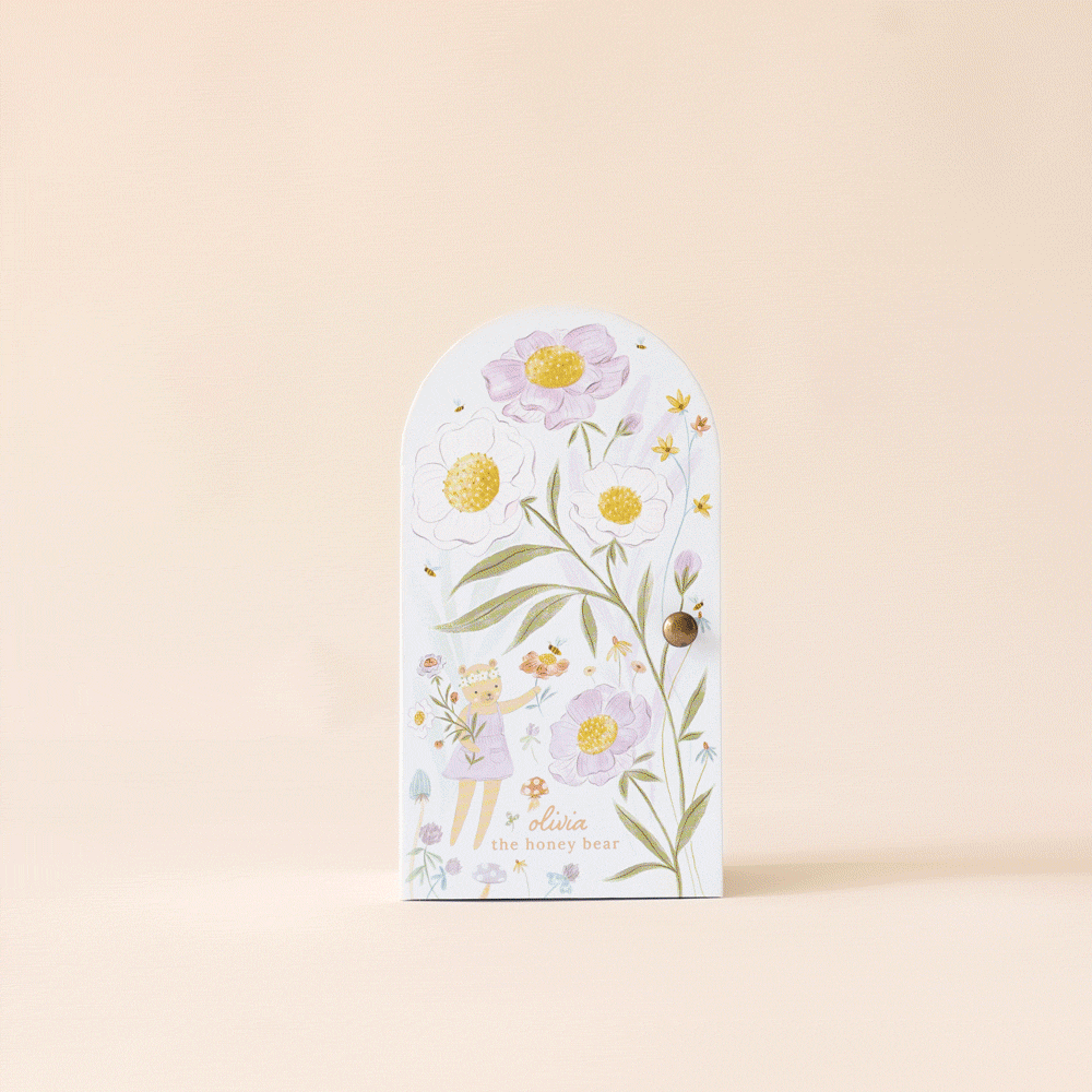 GIF of the front of Cuddle+Kind&