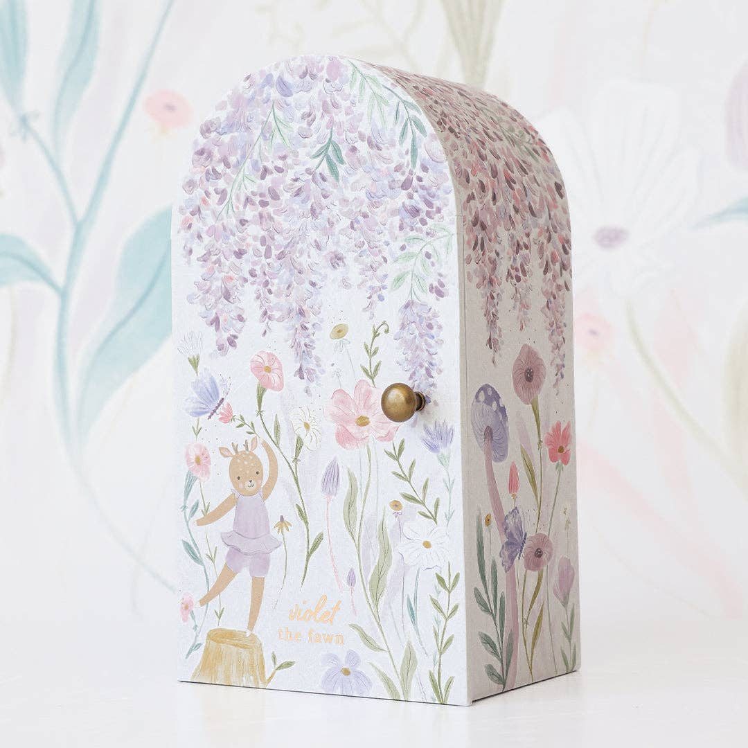 Close up image of keepsake box that comes with Cuddle+Kind&