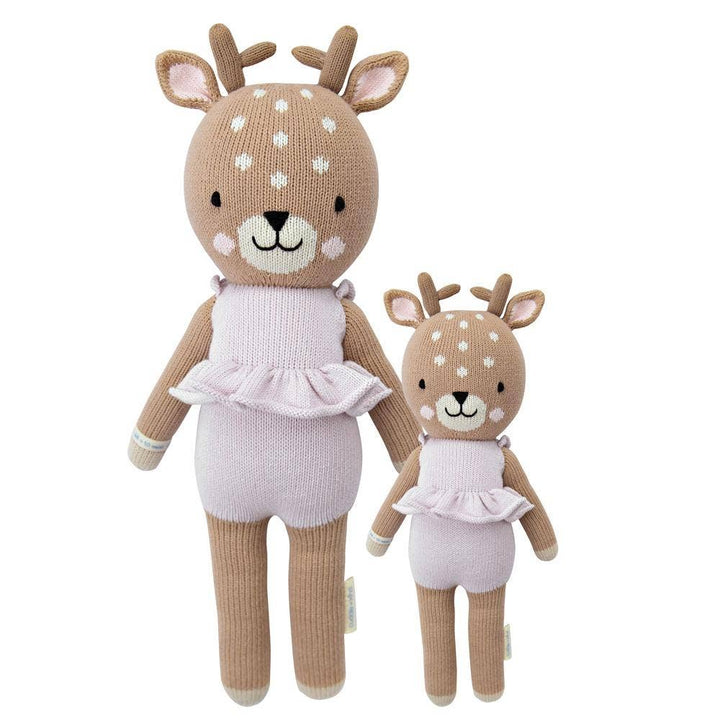 Flat image of the front of both sizes of Cuddle+Kind&