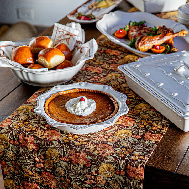 Berry &amp; Thread Pie Dish - Whitewash