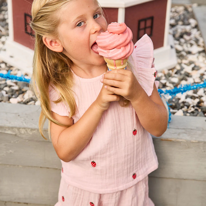 Girls Roey 2-Piece Set - Strawberry Embroidery