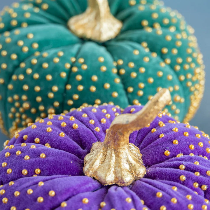 Close-up on the top of Glitterville&