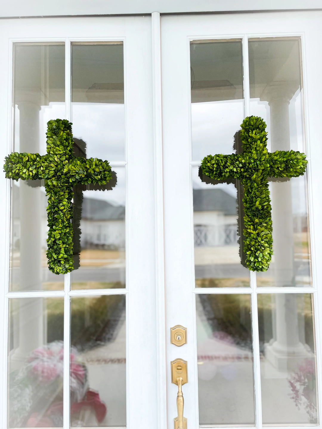 Preserved Boxwood Cross