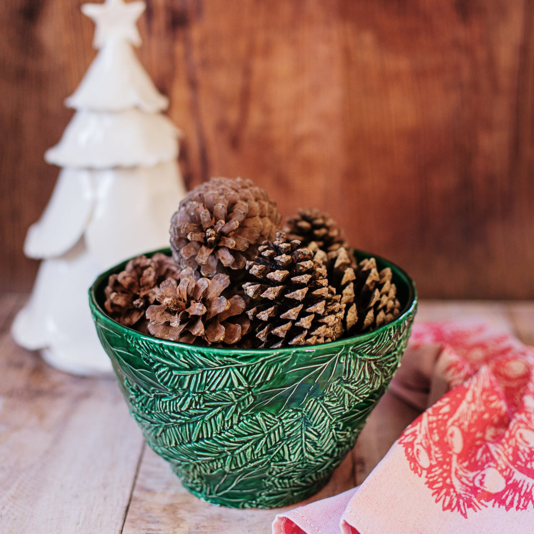 Lastra Holiday Green Figural Small Deep Bowl