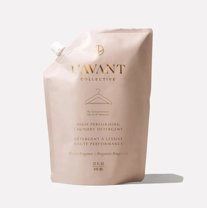 L’AVANT Collective Blushed Bergamot high performing concentrated laundry detergent refill pouch