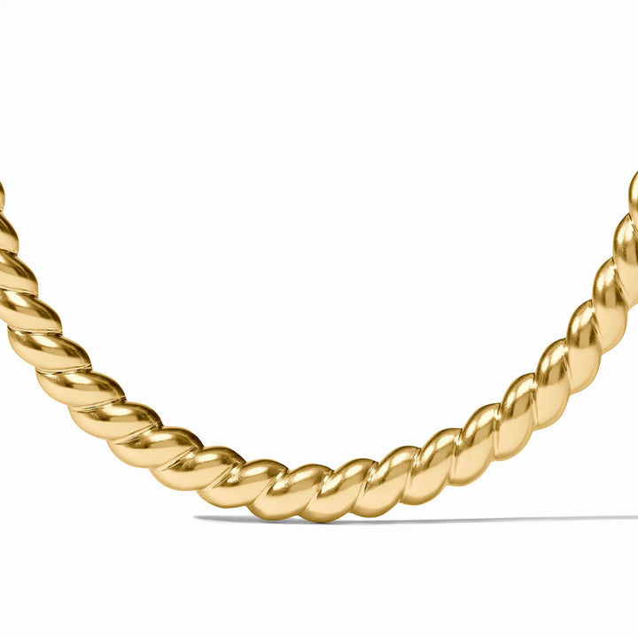 Close-up of gold Ravello Collar Necklace twisted rope detailing