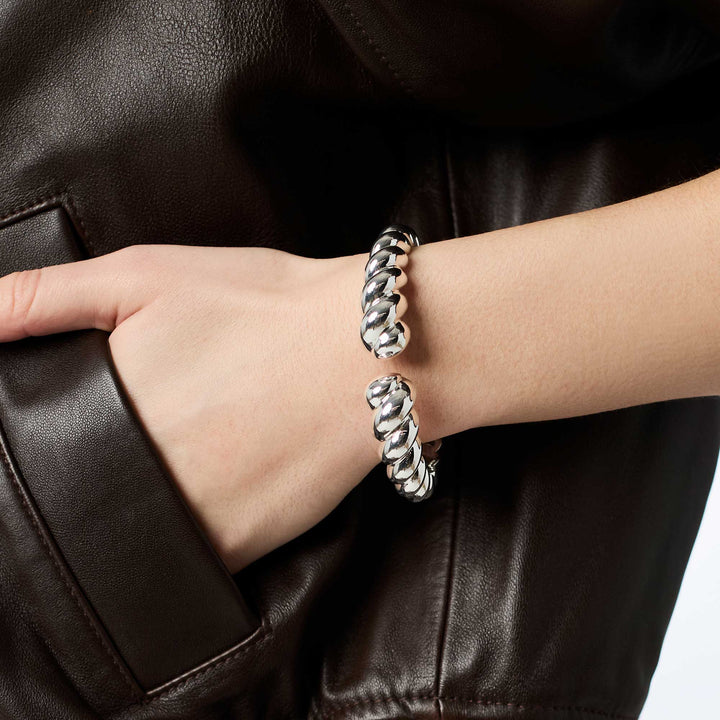 Model wearing silver Ravello Cuff bracelet