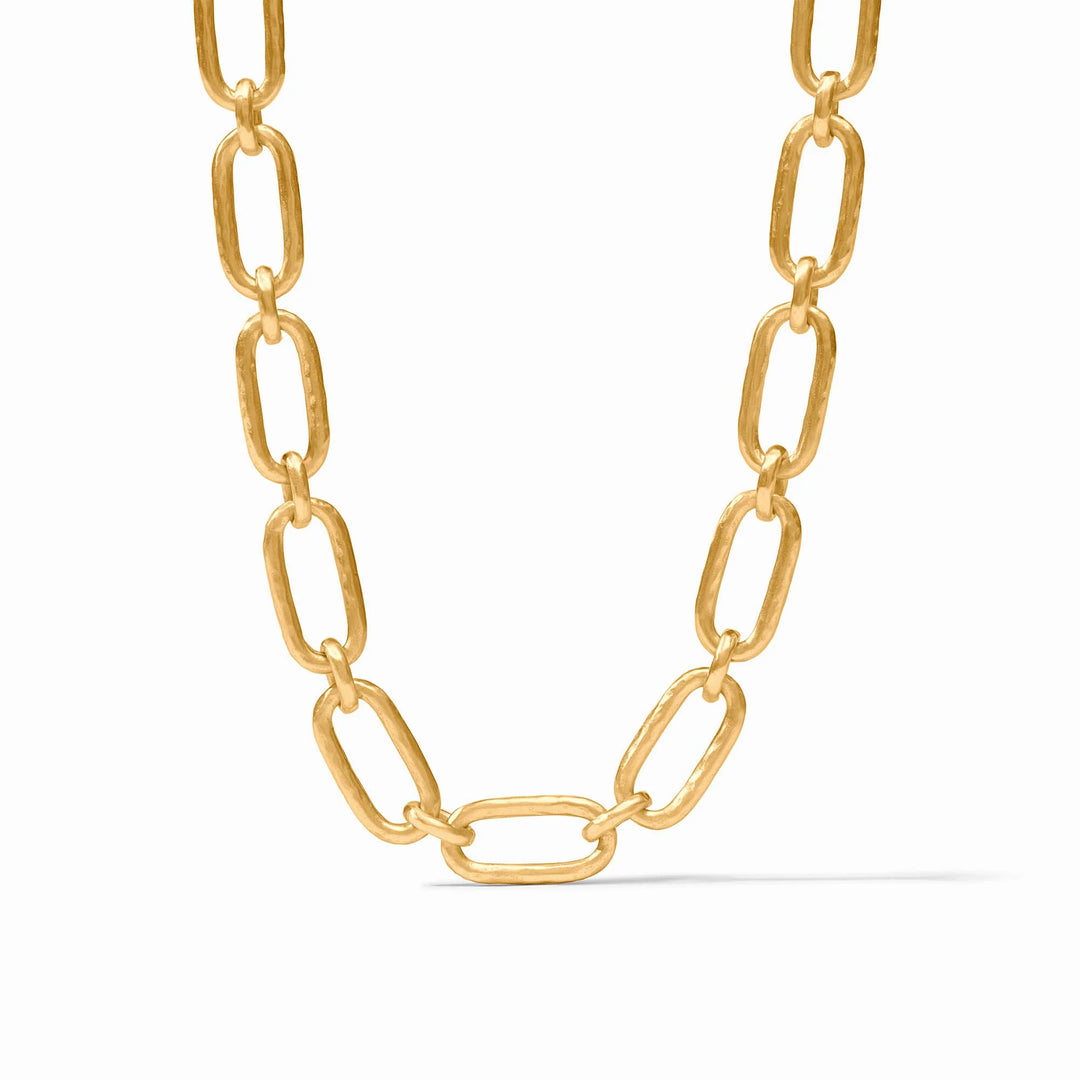 Model wearing the Sahara Demi Link Necklace in gold