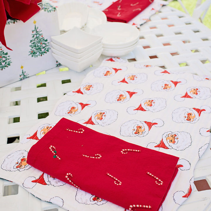 Reversible Quilted Placemat Set of 2 - Gardenia Santas / Holly