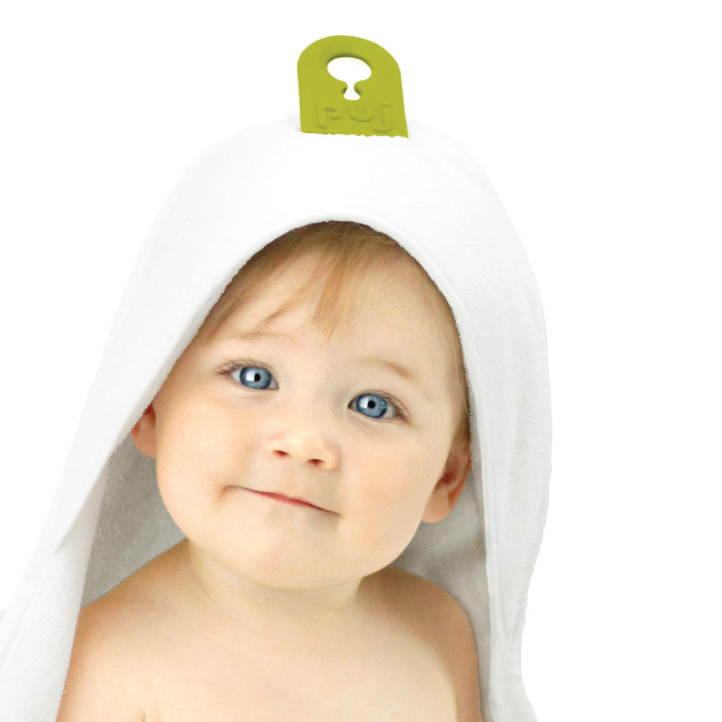 Puj HugHands-Free Hooded Infant Towel