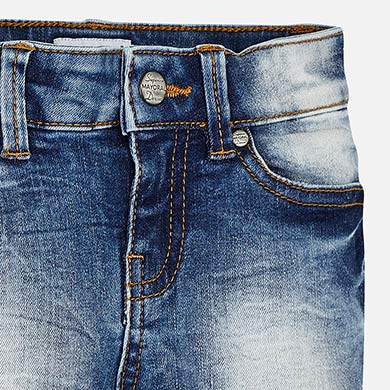 Basic Denim Skinny Jeans