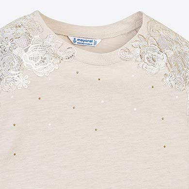 Natural Short Sleeved T-Shirt With Appliques