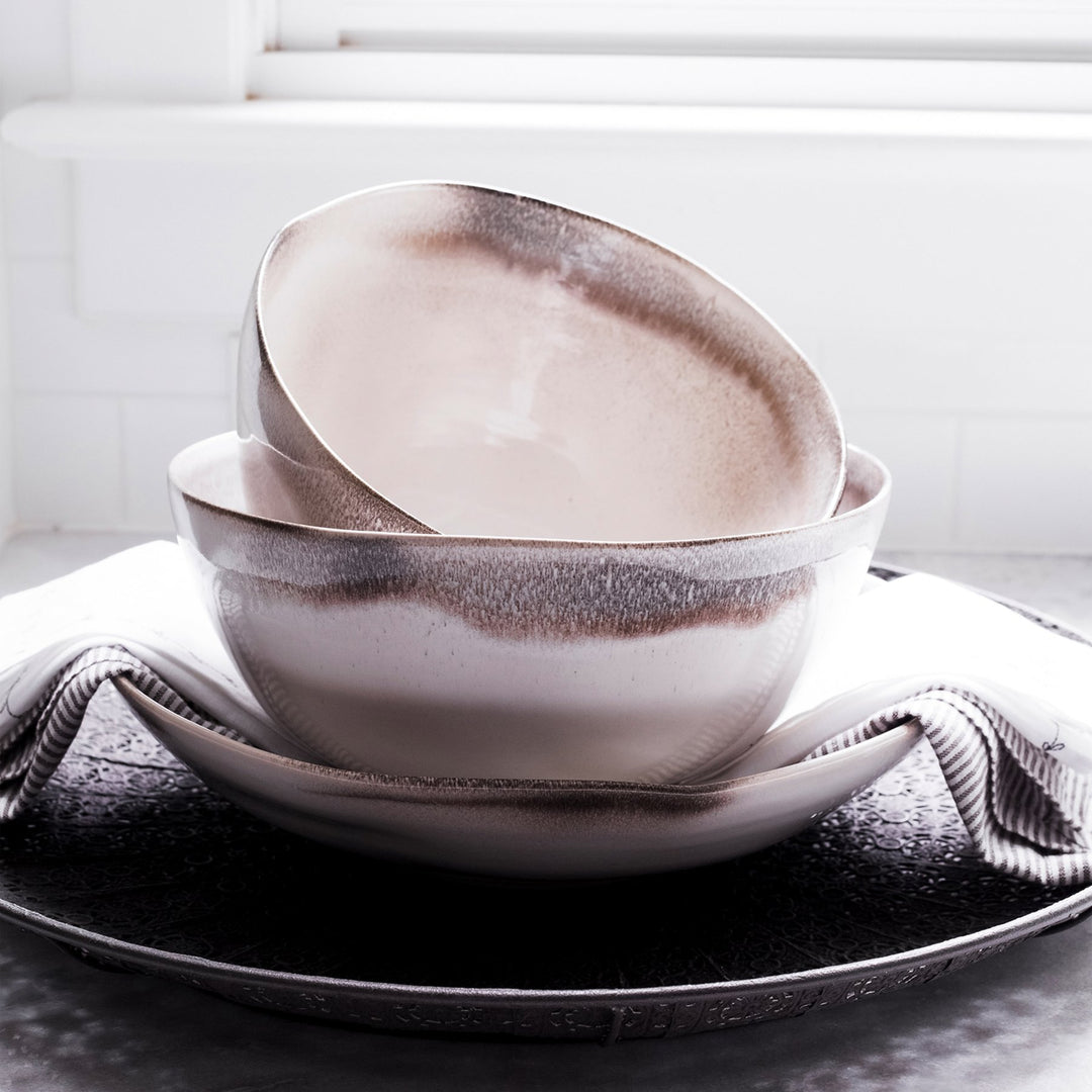 Aurora Ash Medium Bowl