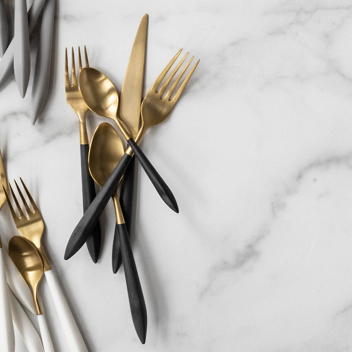 Ares Oro &amp; Black Five Piece Place Setting