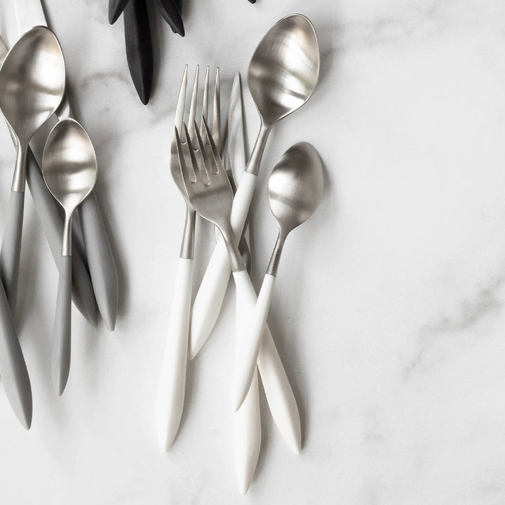 Ares Argento & White Grey Five Piece Place Setting