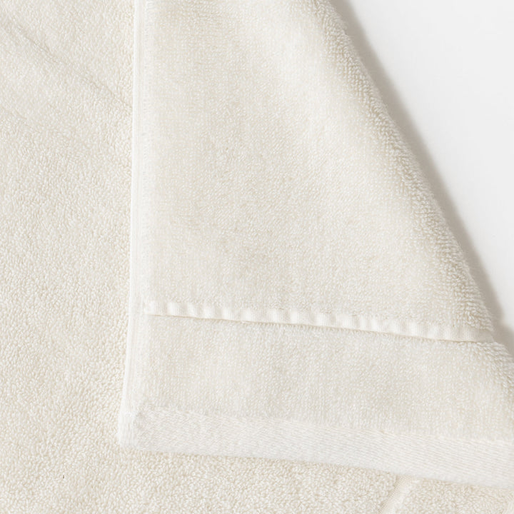 The Premium Plush Wash Cloth