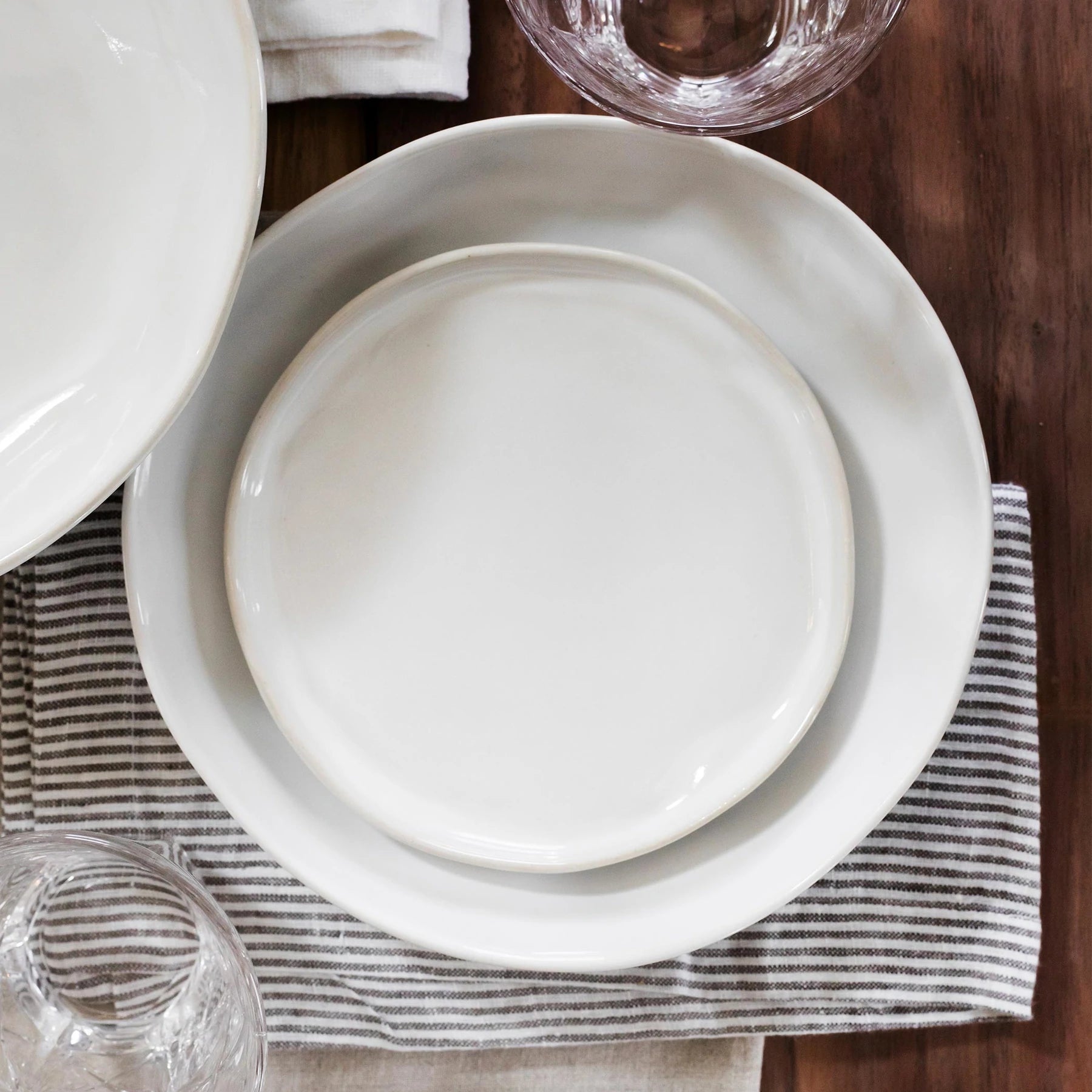 Forma Cloud White Dinner Plate