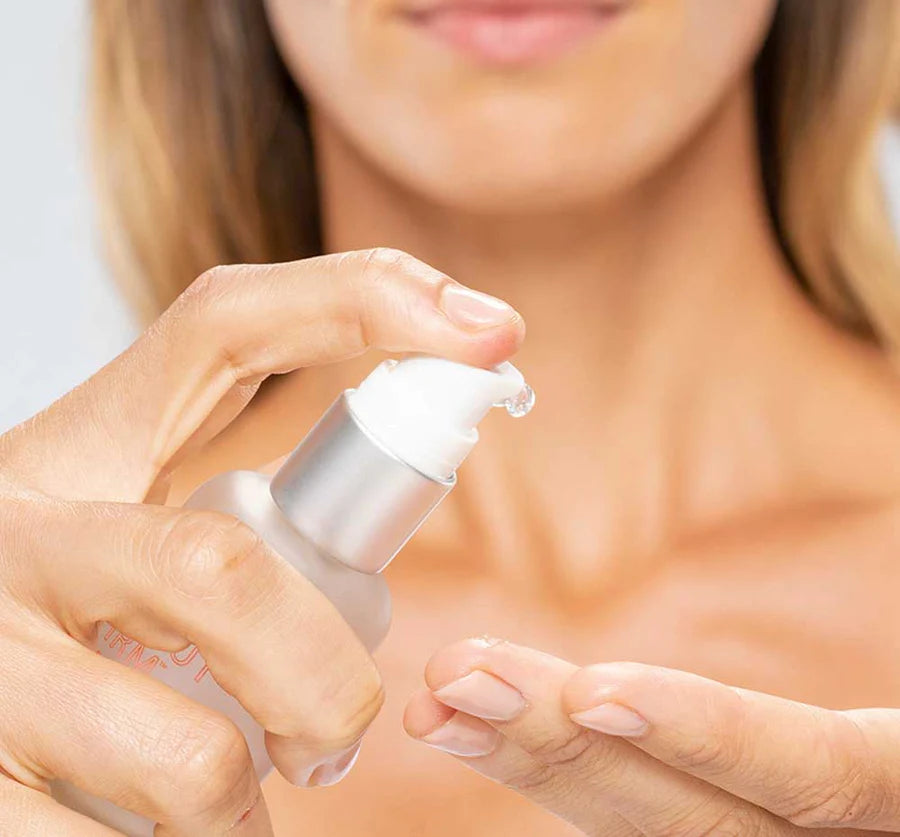 Flat Out Firm: Hyaluronic Acid Peptide Firming Serum
