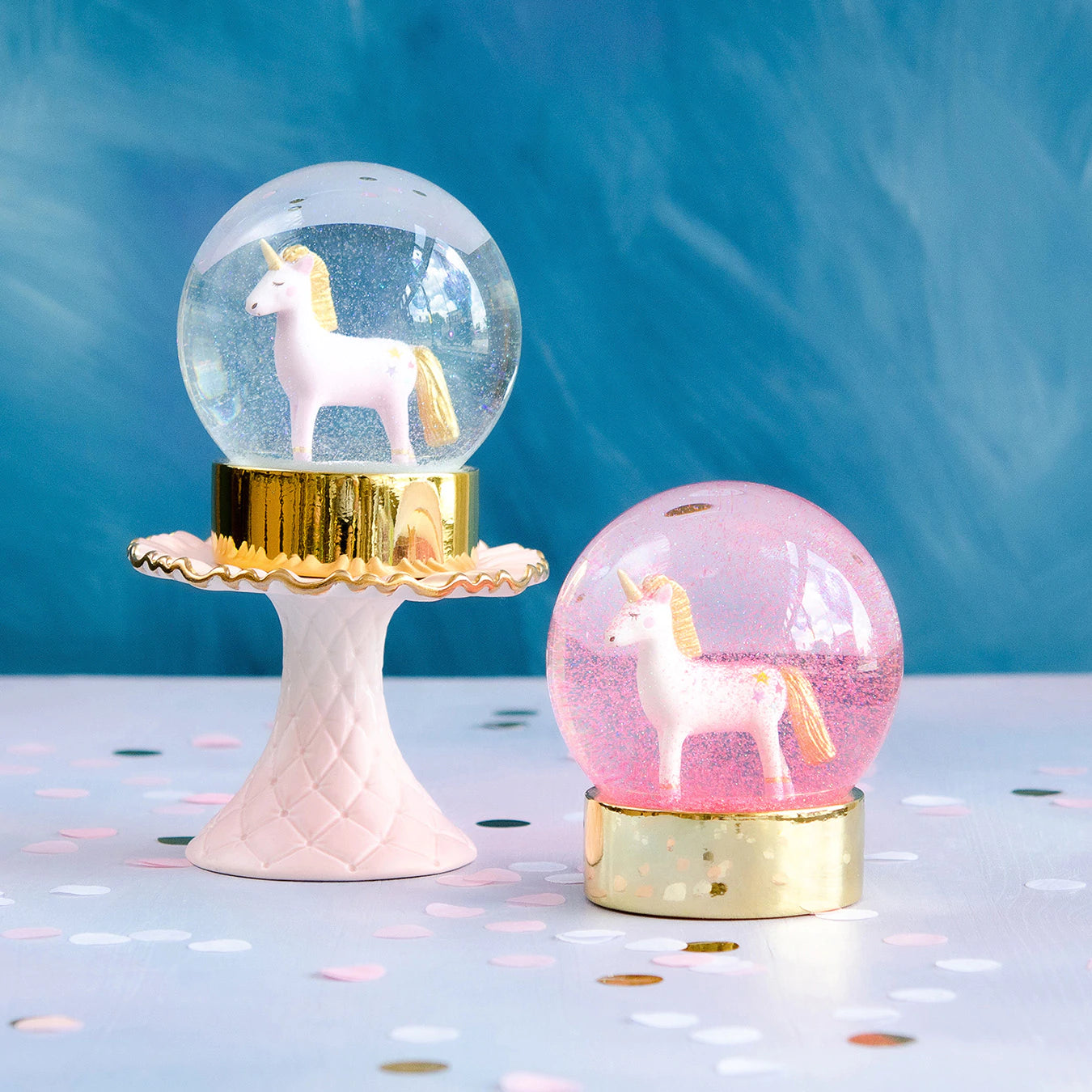 Sparkling Unicorn Water Globes