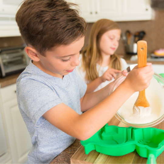 Dinosaur Cake Making Set