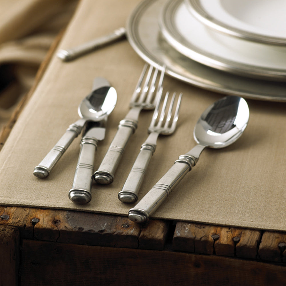 Isabella 5 pc. Place Setting