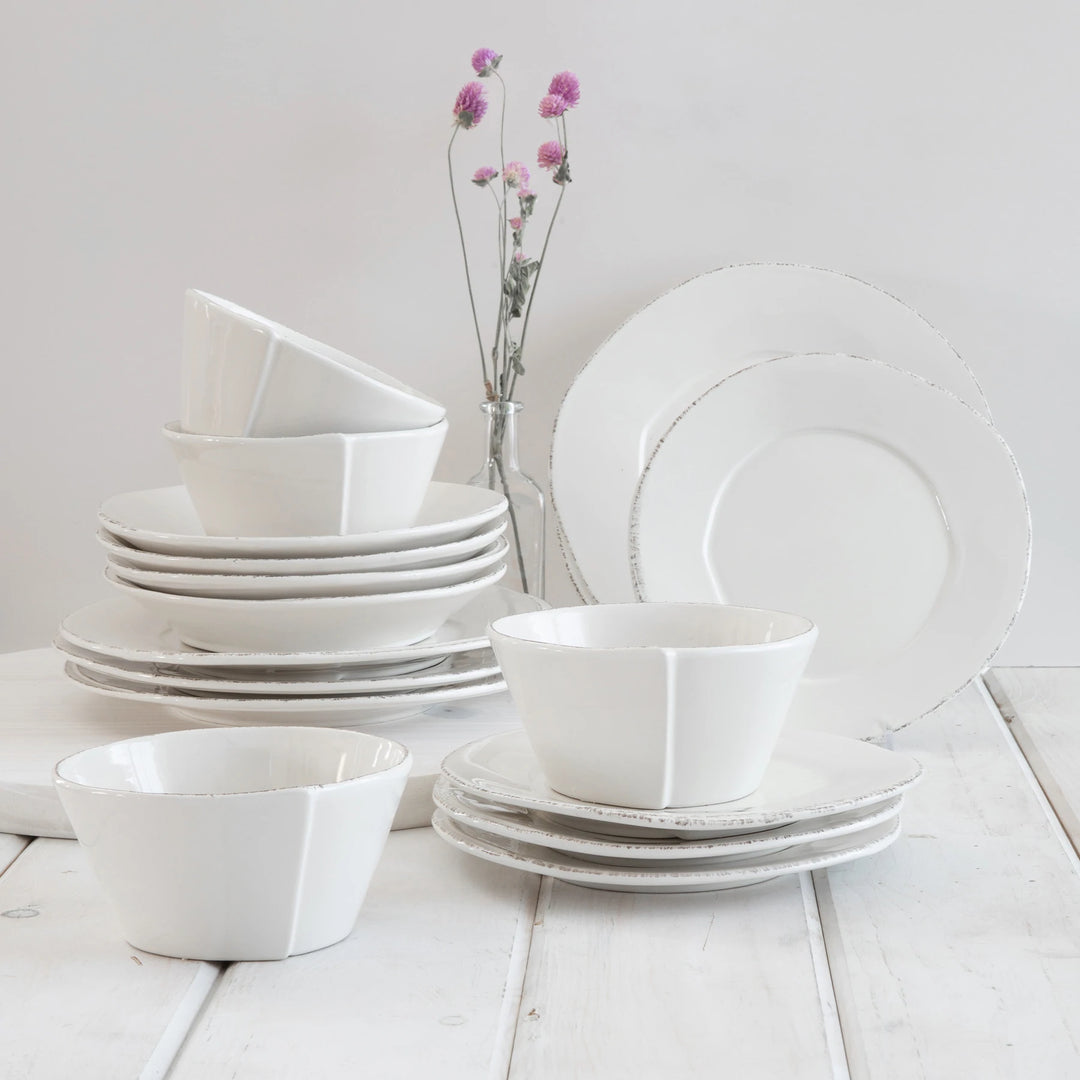 Lastra White Sixteen-Piece Place Setting
