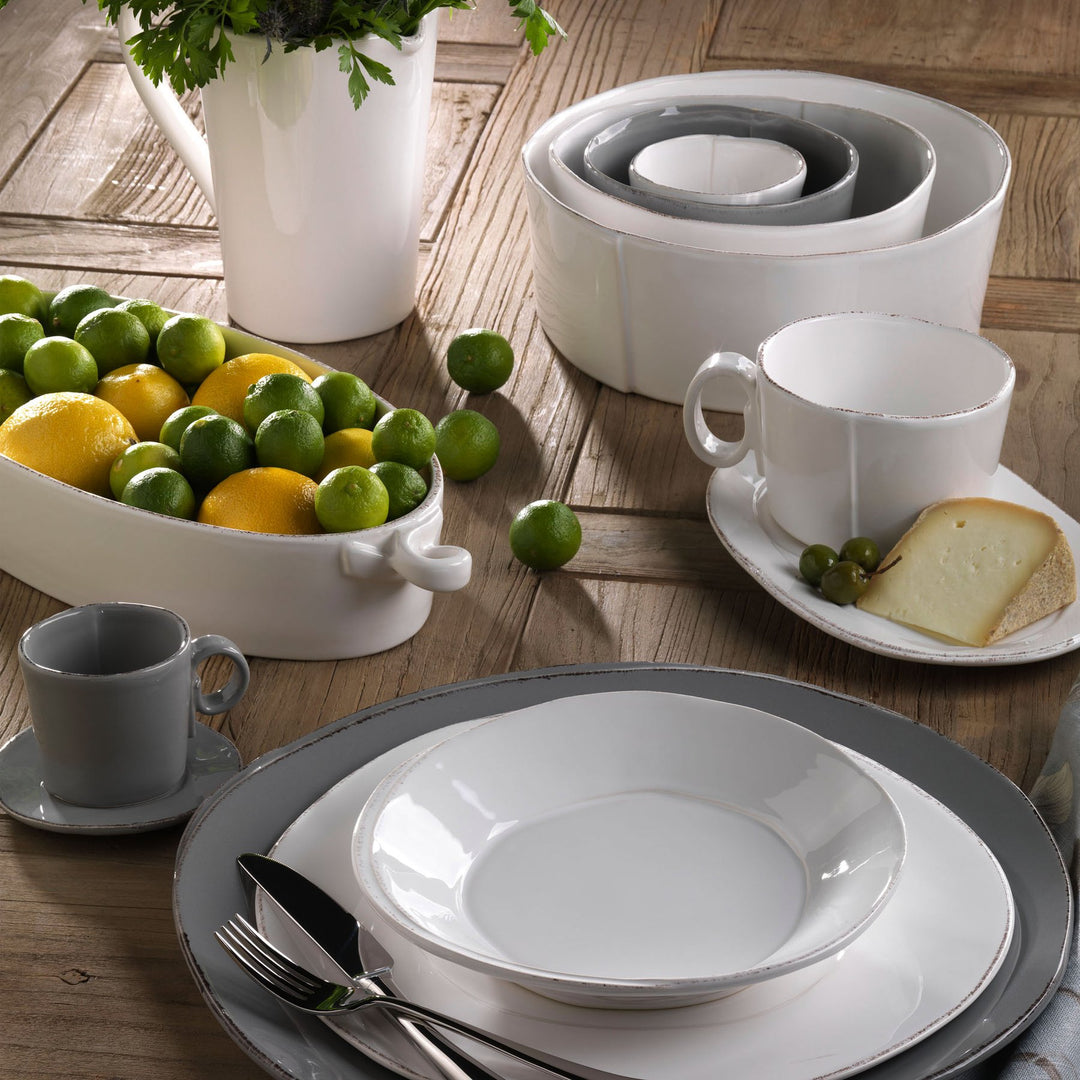 Lastra White Handled Oval Baker