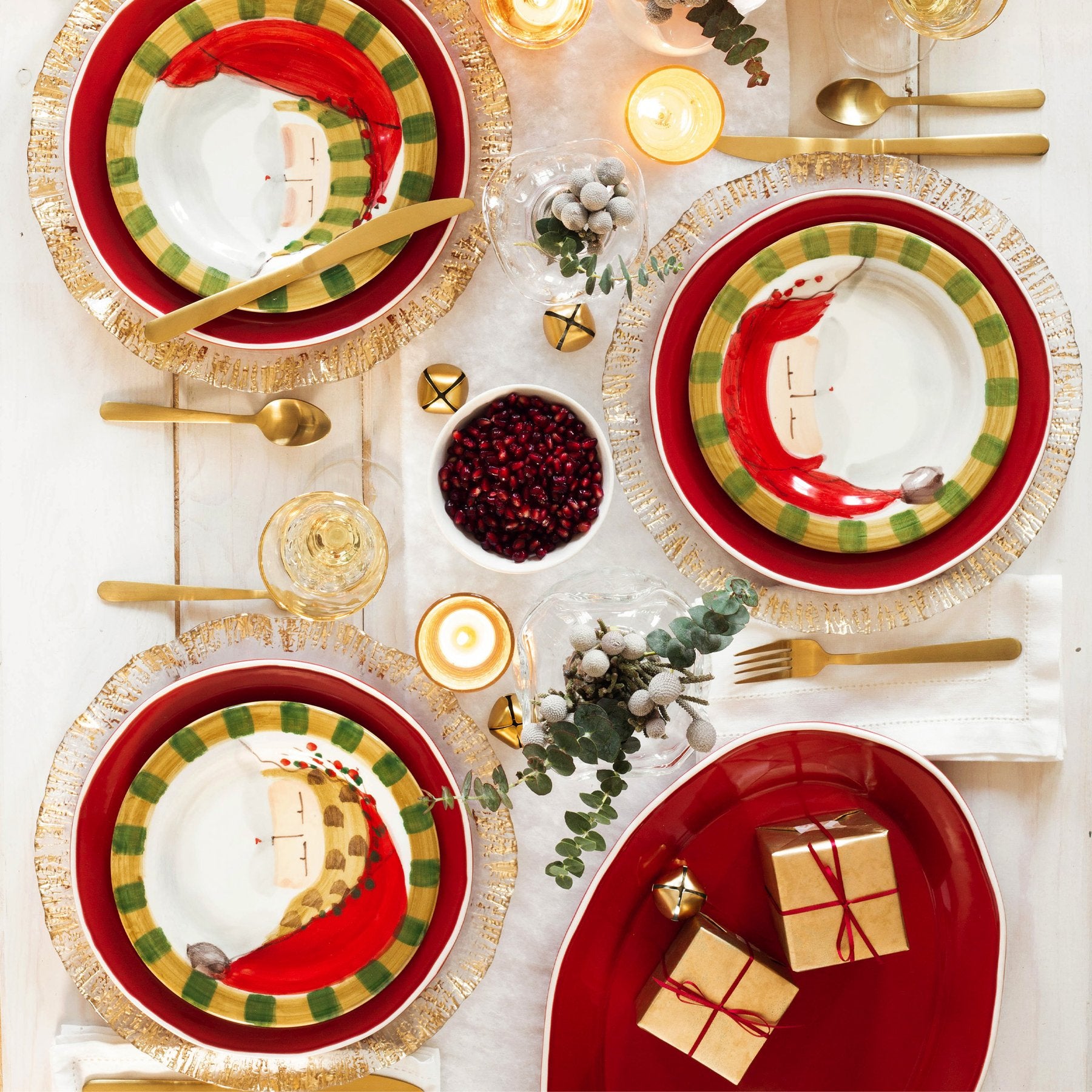 Old St. Nick Round Salad Plate - Animal Hat