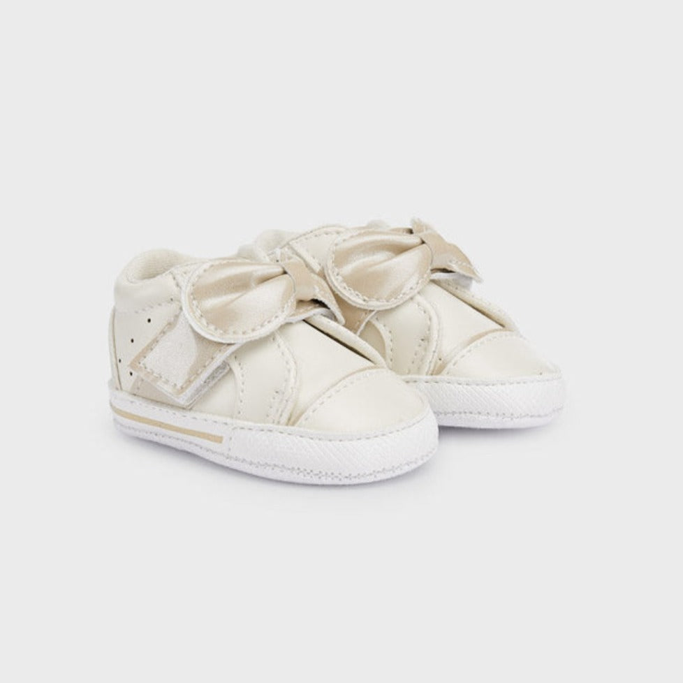Cream Velcro Sneakers