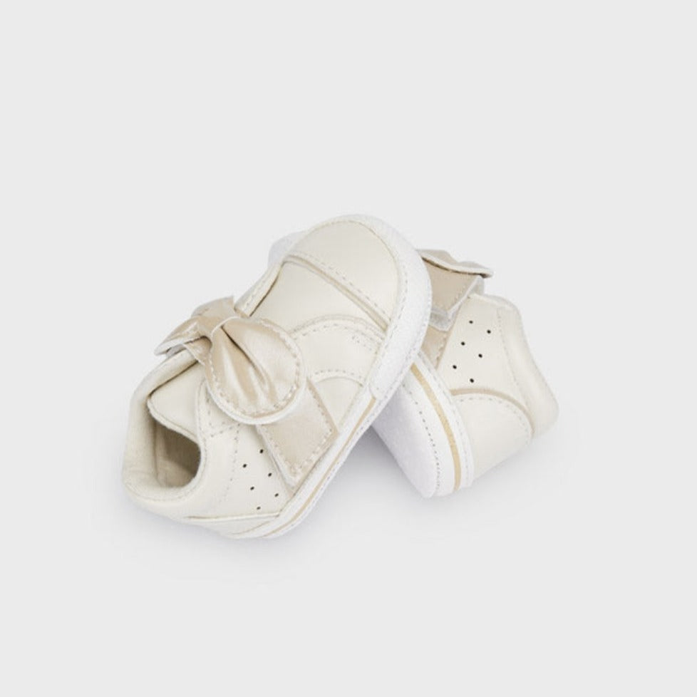 Cream Velcro Sneakers