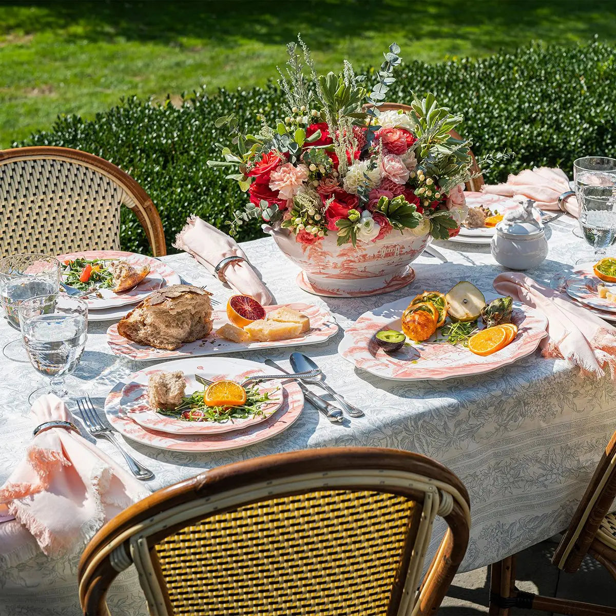 Country Estate Petal Pink Hostess Tray